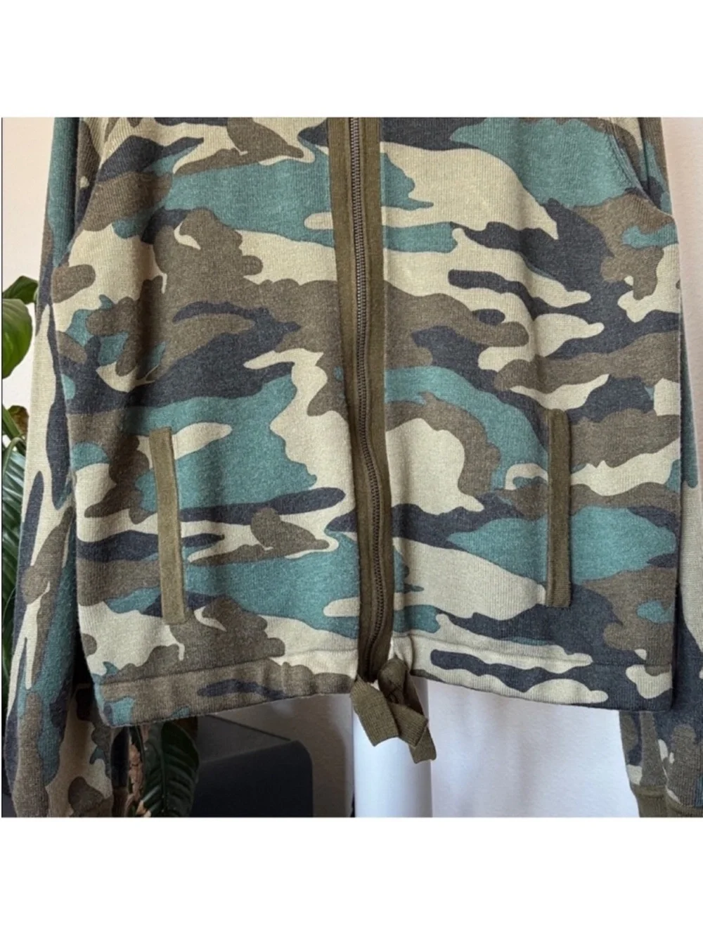 J Crew Knit Wool Blend Full zip Sweater/Jacket Sz S Camo Green Crewneck